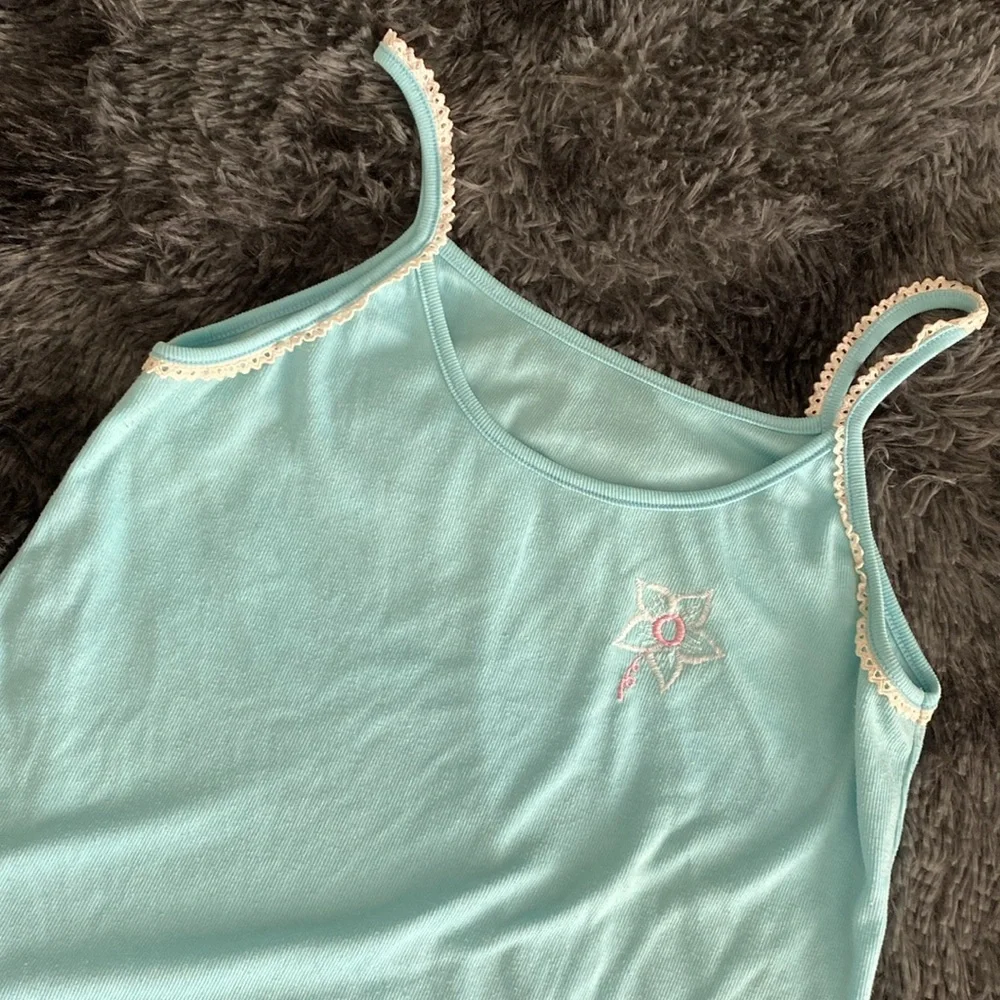 Zuhaila baby blue sleepwear tank top